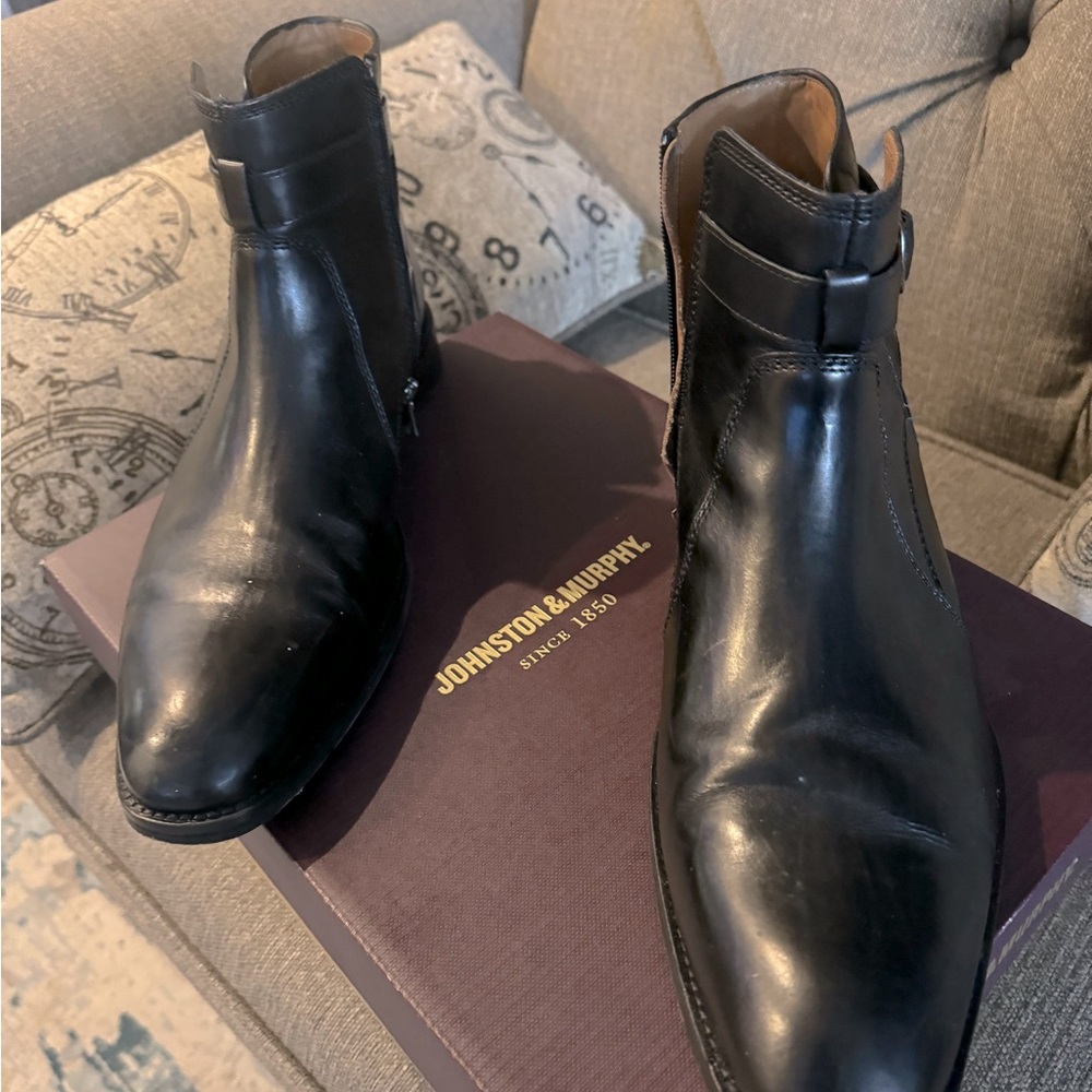 Johnston & Murphy leather boots